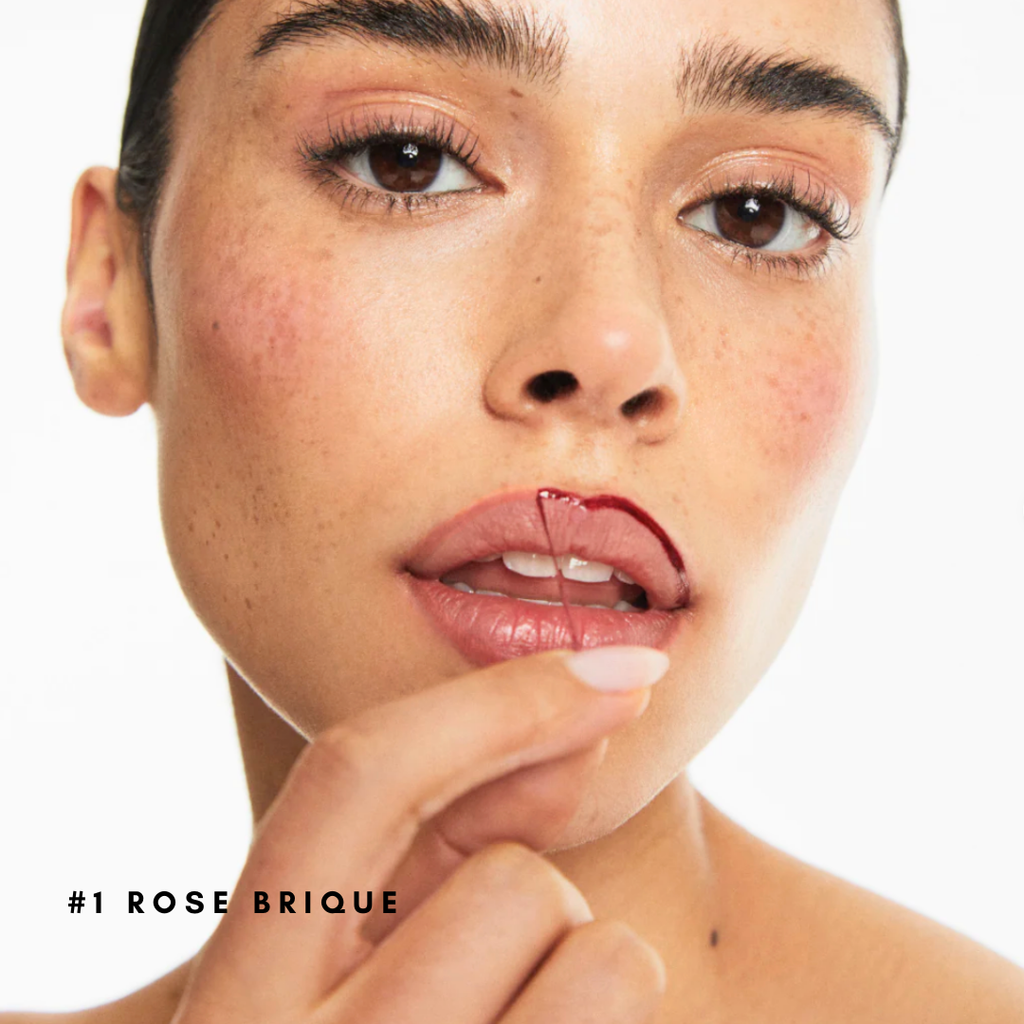 Encre à lèvres semi-permanente et son Révélateur